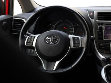 Toyota Verso-S